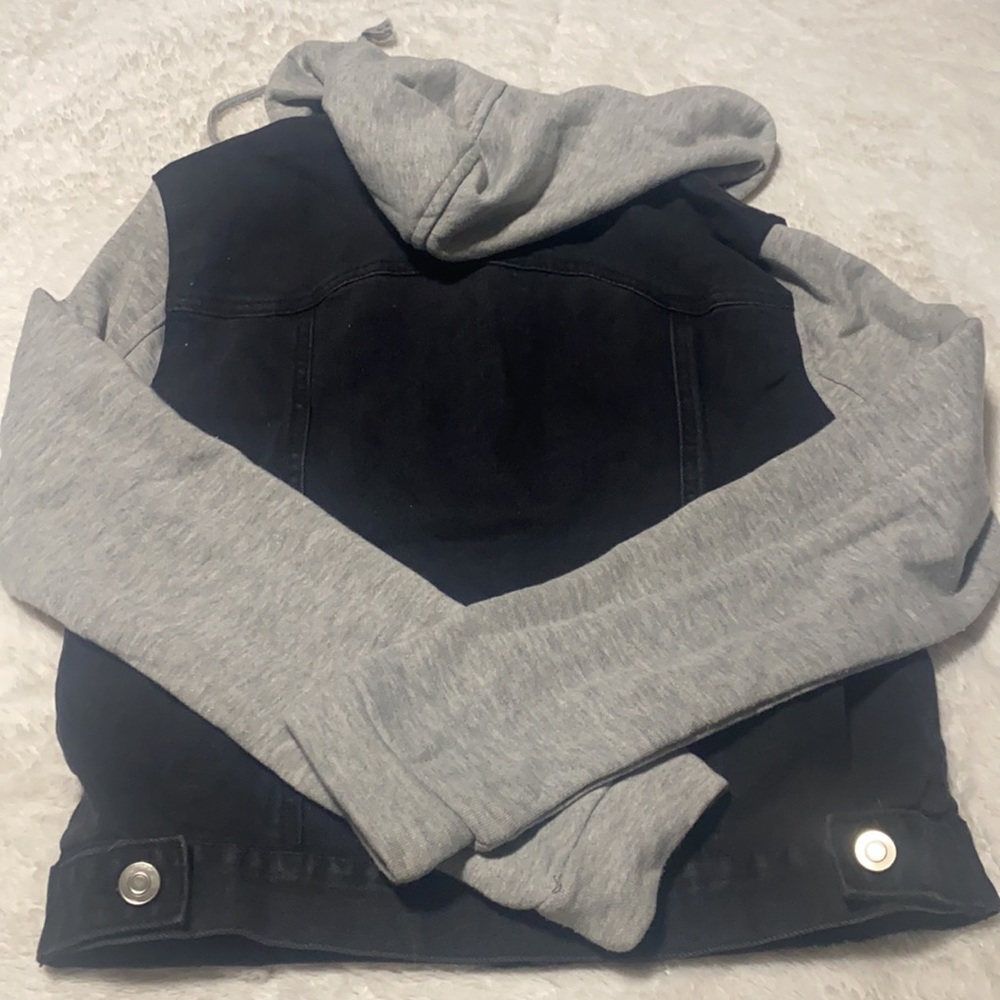 Jean Jacket - Picture 2 of 2